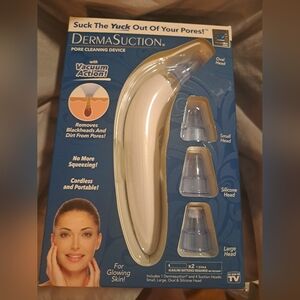 Derma Suction, pore cleaning device, brand new